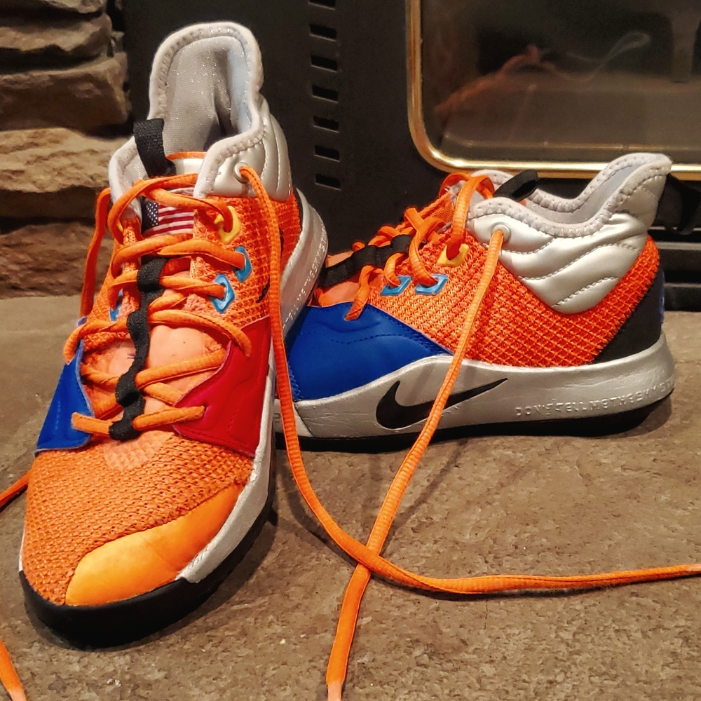Nike PG 3 X Nasa